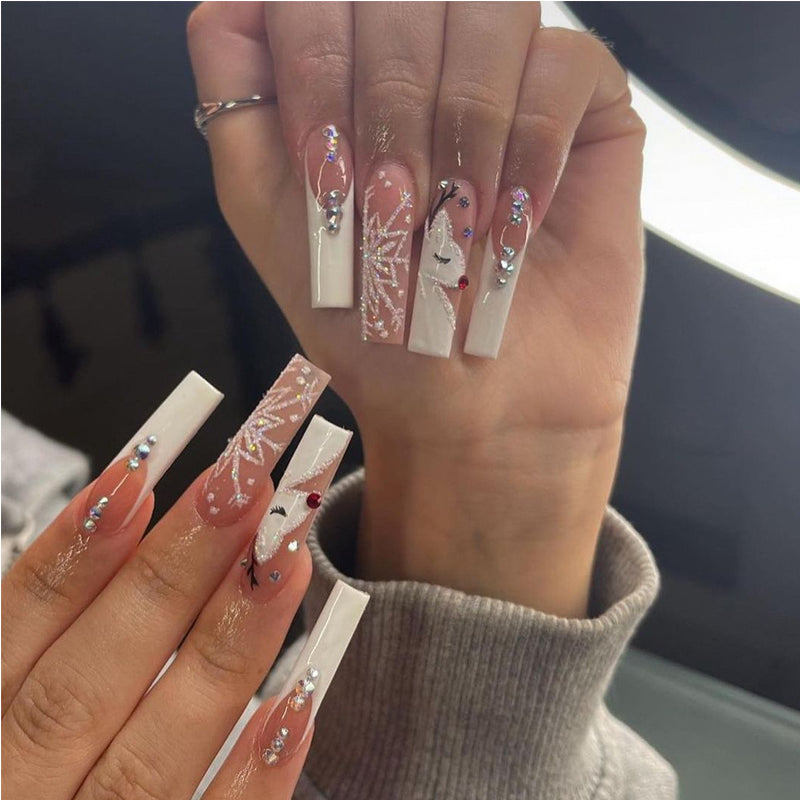 💅 24PCS Faux Ongles Diamant Cerf &amp; Flocons – Style Long Glamour Hiver Yiwu Ruijia Auto Supplies Co., Ltd.