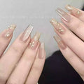 Set Faux Ongles Fleurs Dorées à la Feuille d'Or – Amovibles &amp; Prêts à Porter 💅🌸✨ Yiwu Ruijia Auto Supplies Co., Ltd.