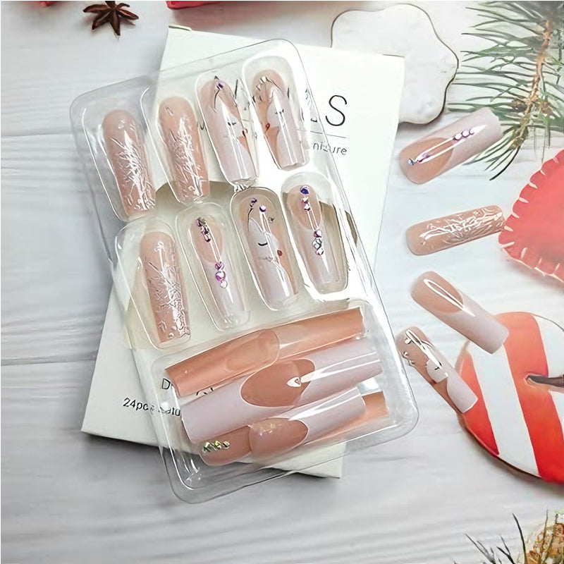 💅 24PCS Faux Ongles Diamant Cerf &amp; Flocons – Style Long Glamour Hiver Yiwu Ruijia Auto Supplies Co., Ltd.