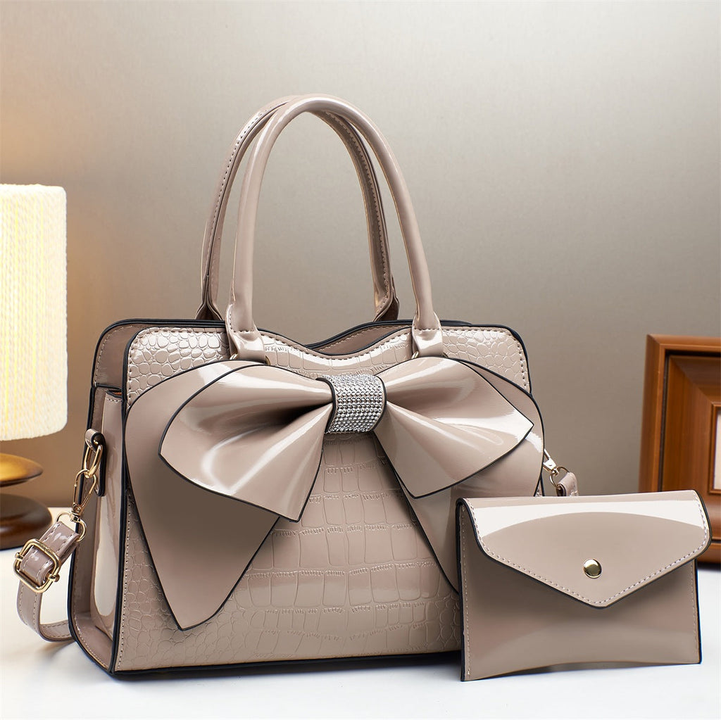 Fashionable Crocodile-Print Bow Bucket Bag Patent Leather Glossy Crossbody Bag Yiwu Ruijia Auto Supplies Co., Ltd.