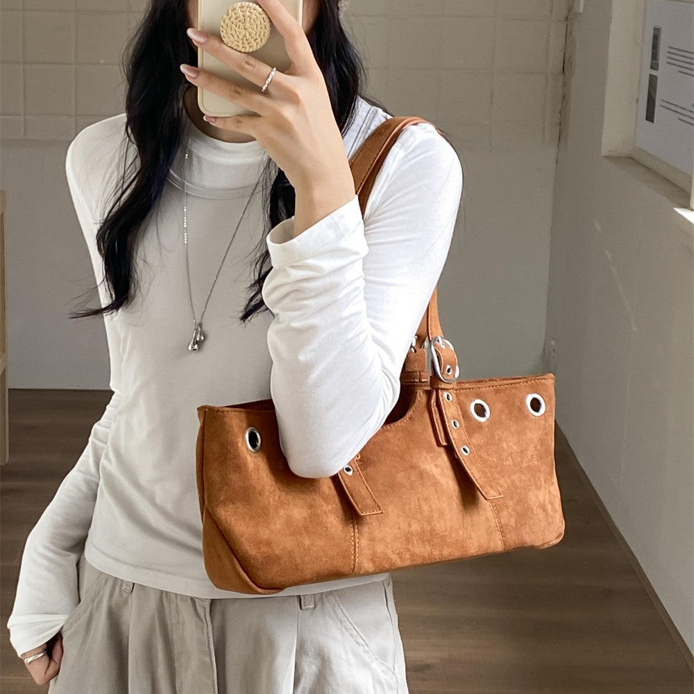 Sac à Main Femme Peluche – Léopard, Rivets &amp; Style Trendy, 4 Coloris 👜✨ Yiwu Ruijia Auto Supplies Co., Ltd.