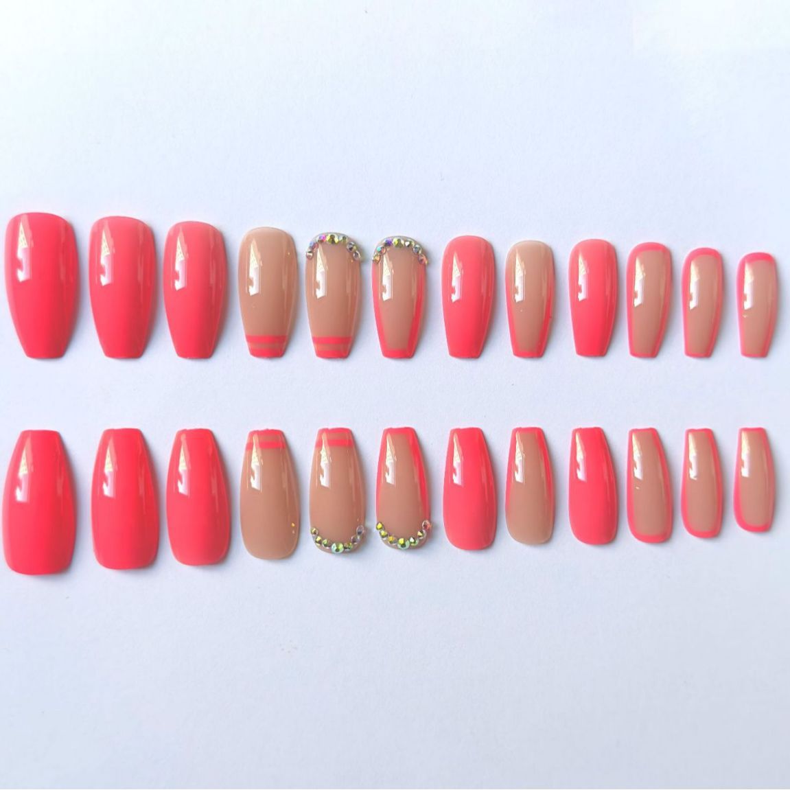 4 Faux Ongles Cristaux Colorés – Rose, Style Européen &amp; Américain, Colle ou Gel 💅💎✨ Yiwu Ruijia Auto Supplies Co., Ltd.